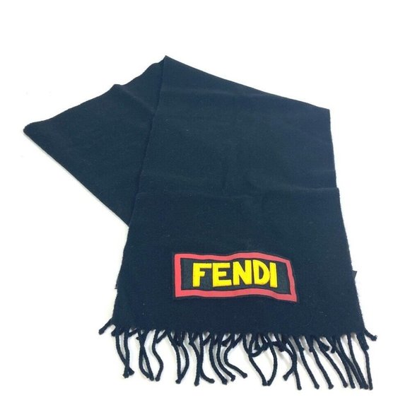 AUTHENTICITY GUARANTEED FENDI apparel Logo patch Scarf wool Black - Picture 1 of 10